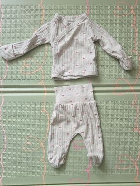 Carter's Cream Ribbed Pajama Set with Pink XO Print